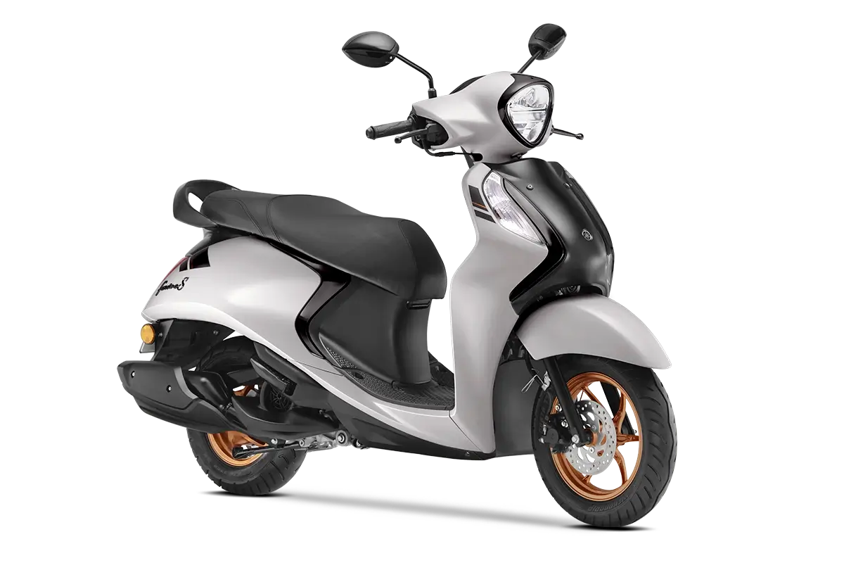 Yamaha Fascino 125 Fi Matte Grey - SPL Oxena Motors showroom in Coimbatore