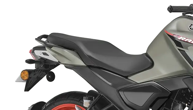 Yamaha FZ Rave comfortable two level seat design