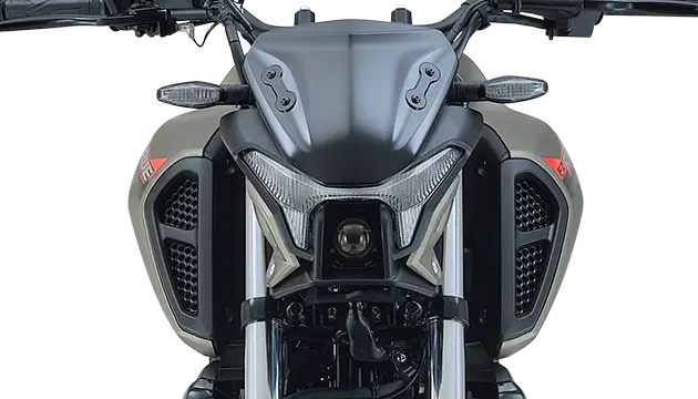 Yamaha FZ Rave aggressive front headlight design at Oxena Yamaha